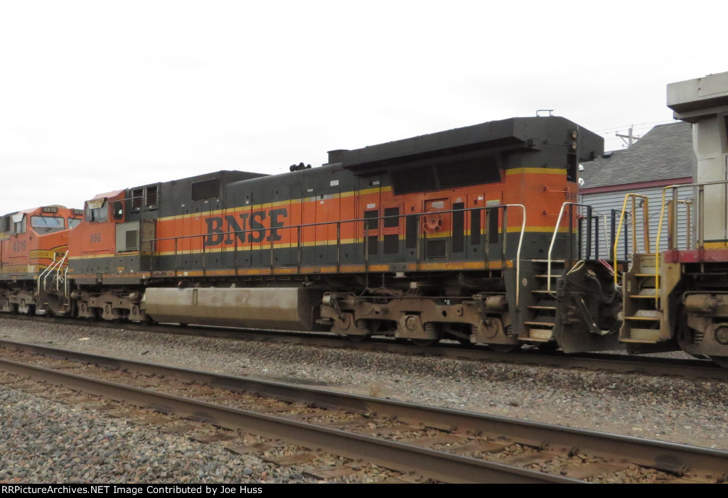 BNSF 986